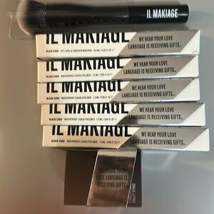 IL MAKIAGE Liquid Eye Liner, Eye Liner, Foundation Blending Brush and Sponge